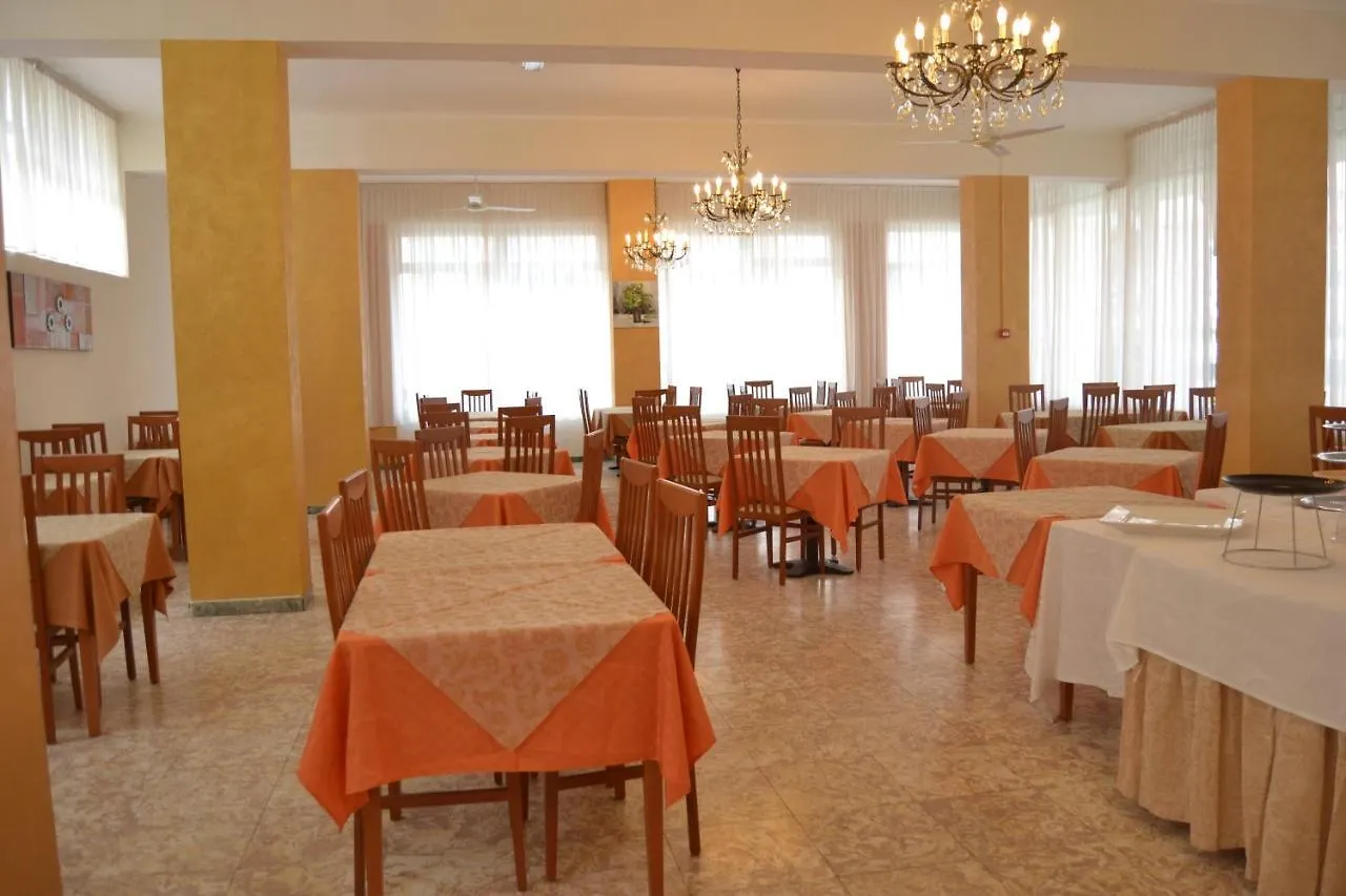 Hotel Corona Rimini 3*,  Olaszország