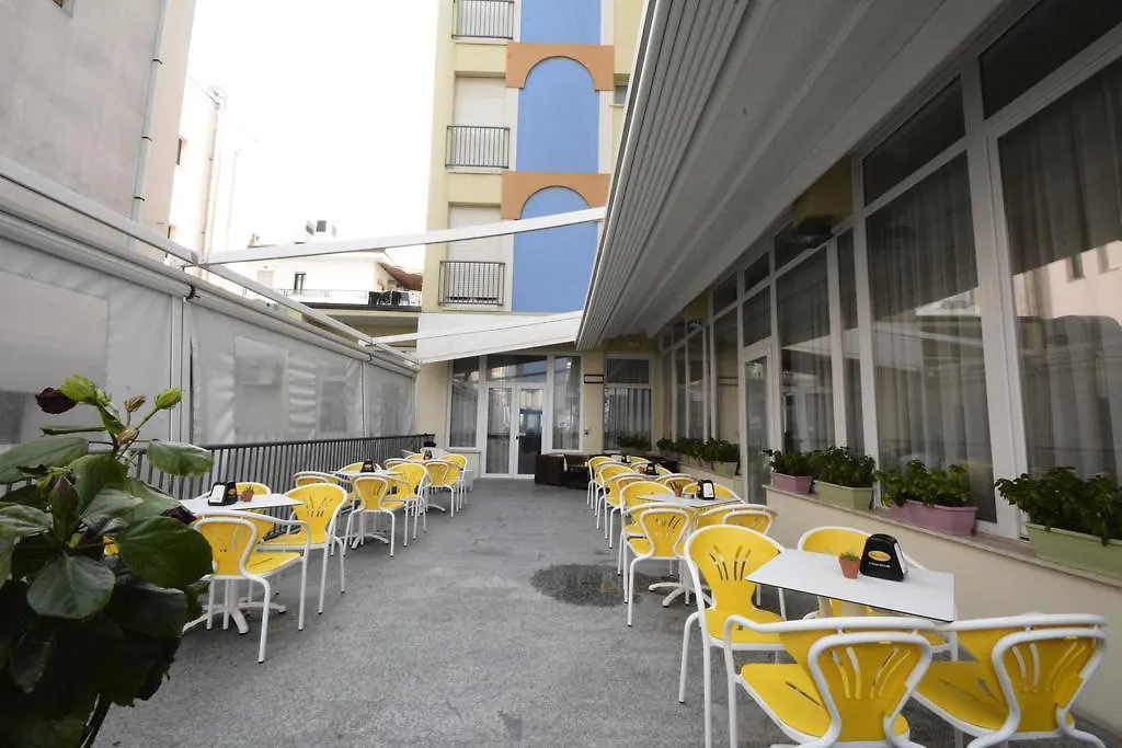 Hotel Corona Rimini 3*,  Olaszország